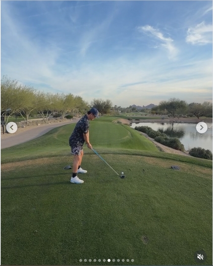 山本由伸　ゴルフスイング